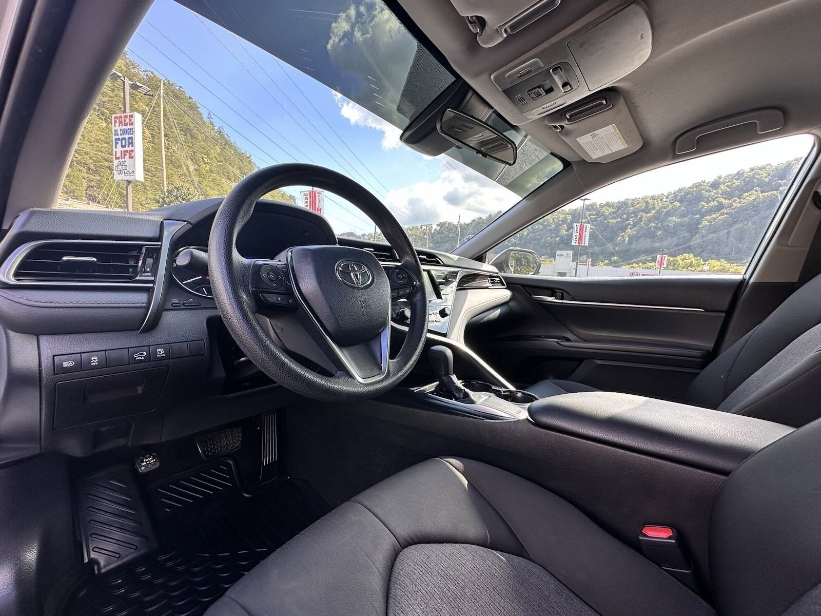 2019 Toyota Camry LE