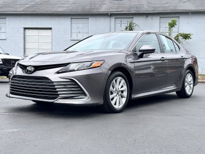2022 Toyota Camry LE
