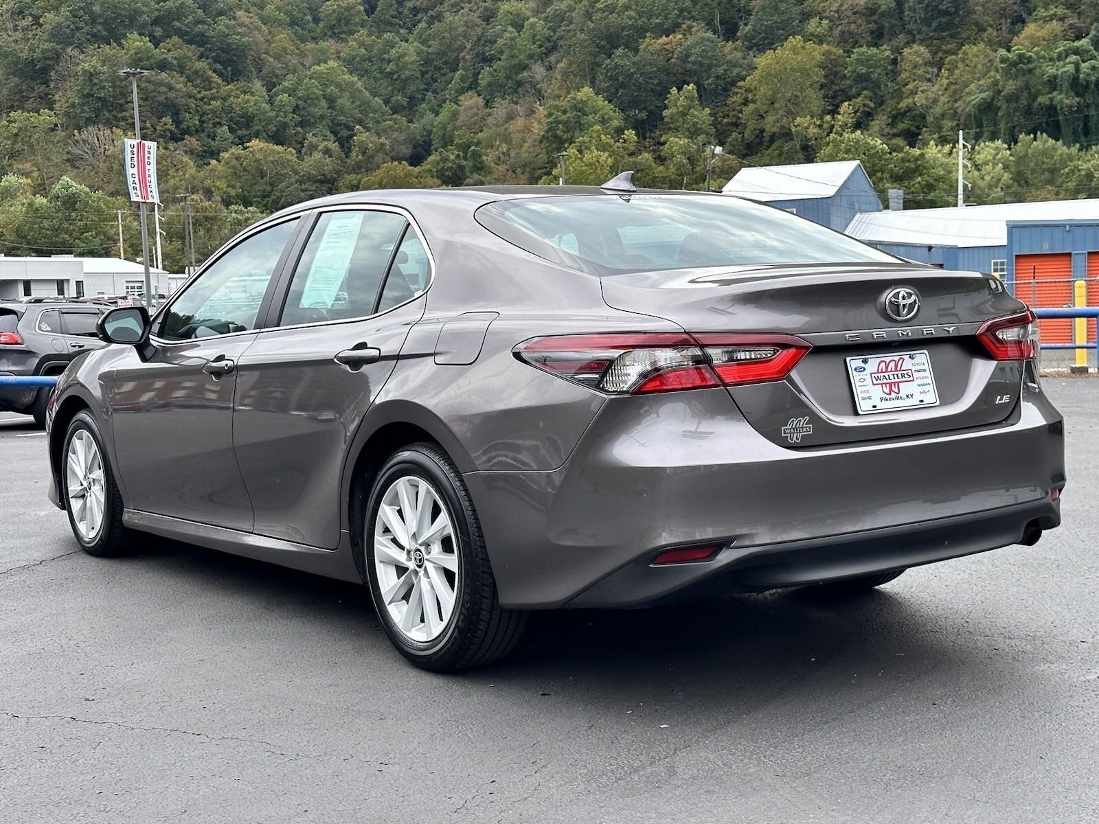 2022 Toyota Camry LE