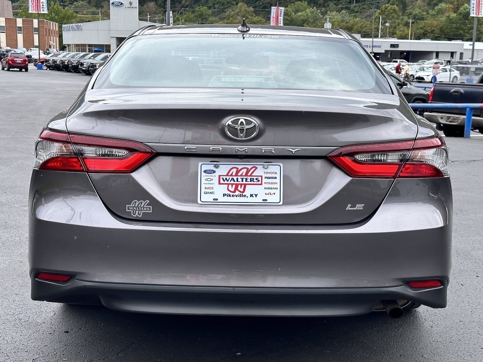 2022 Toyota Camry LE