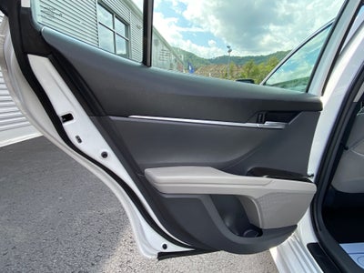 2022 Toyota Camry Base