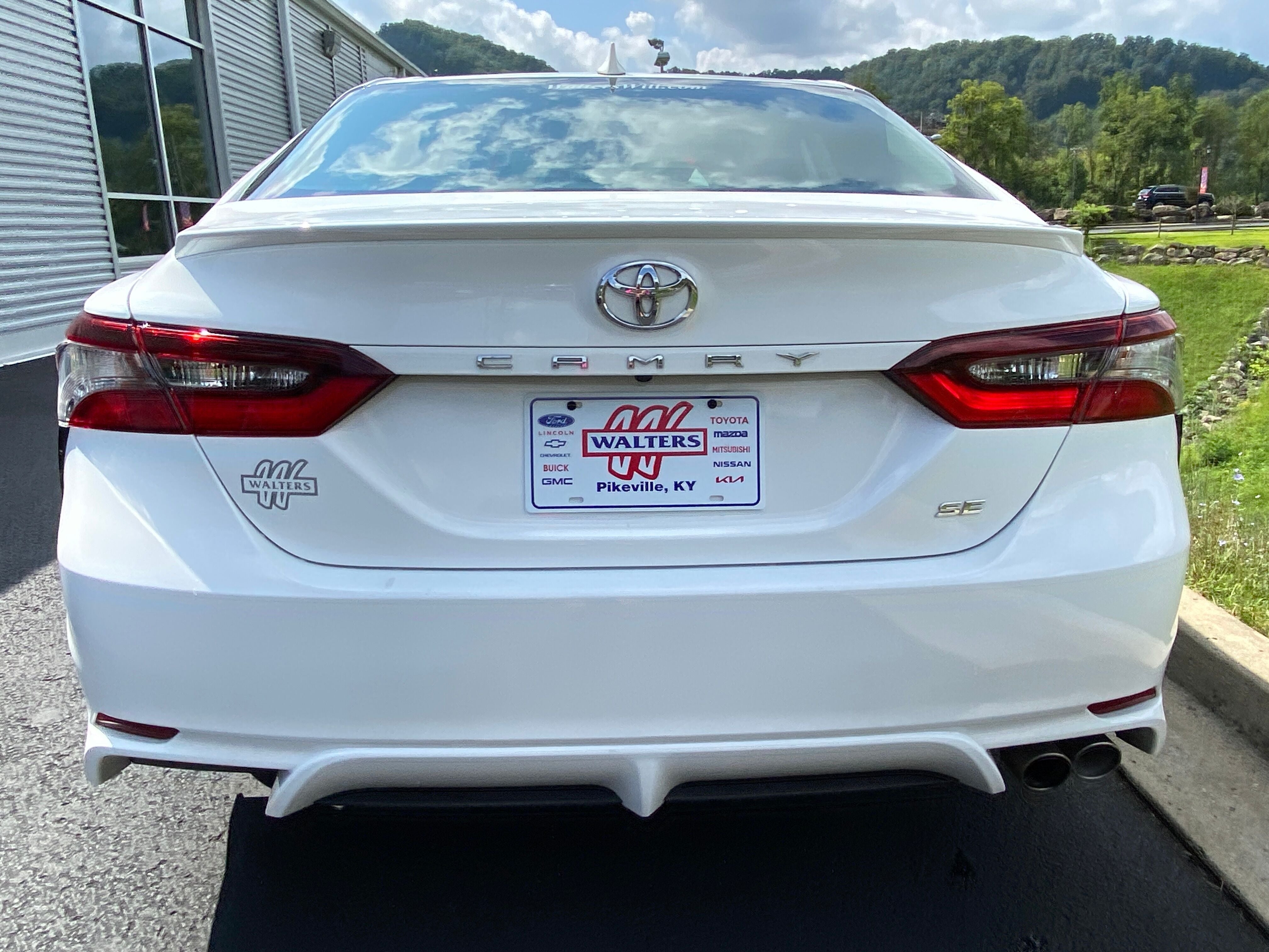 2022 Toyota Camry Base