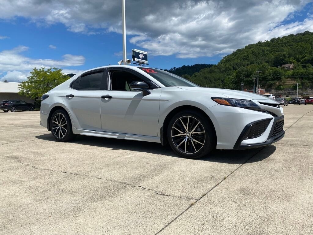 2022 Toyota Camry Base