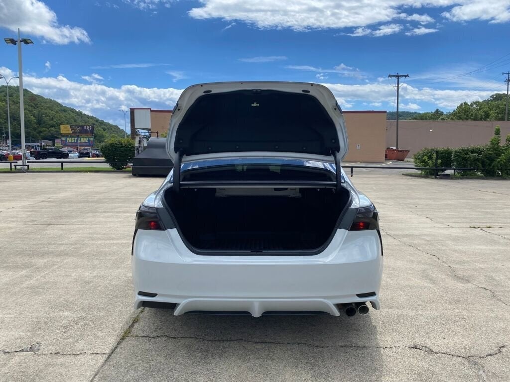 2022 Toyota Camry Base