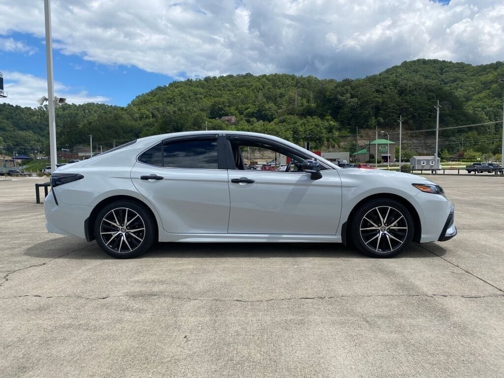 2022 Toyota Camry Base