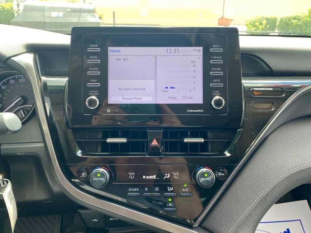 2022 Toyota Camry Base