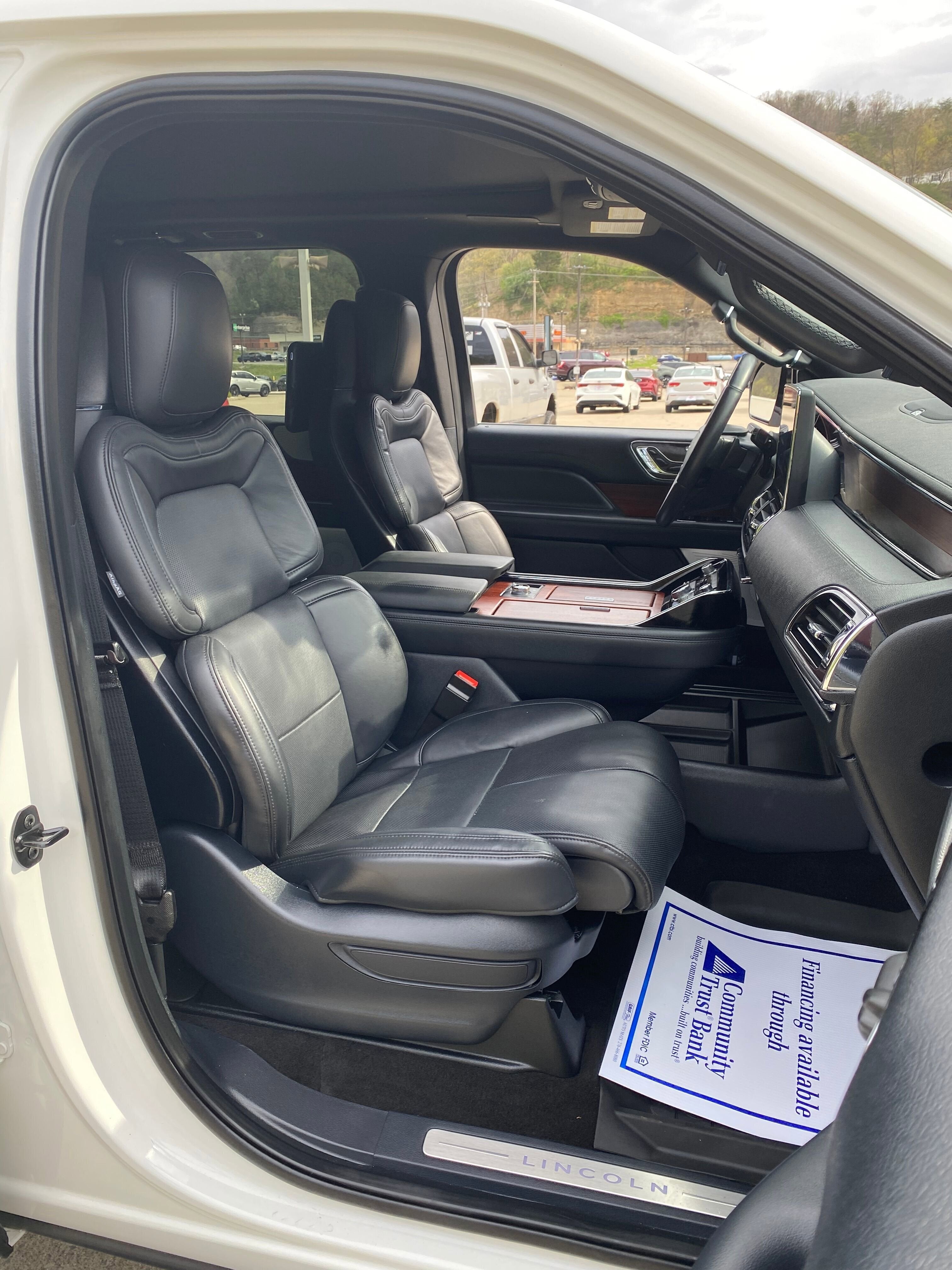 2022 Lincoln Navigator Reserve