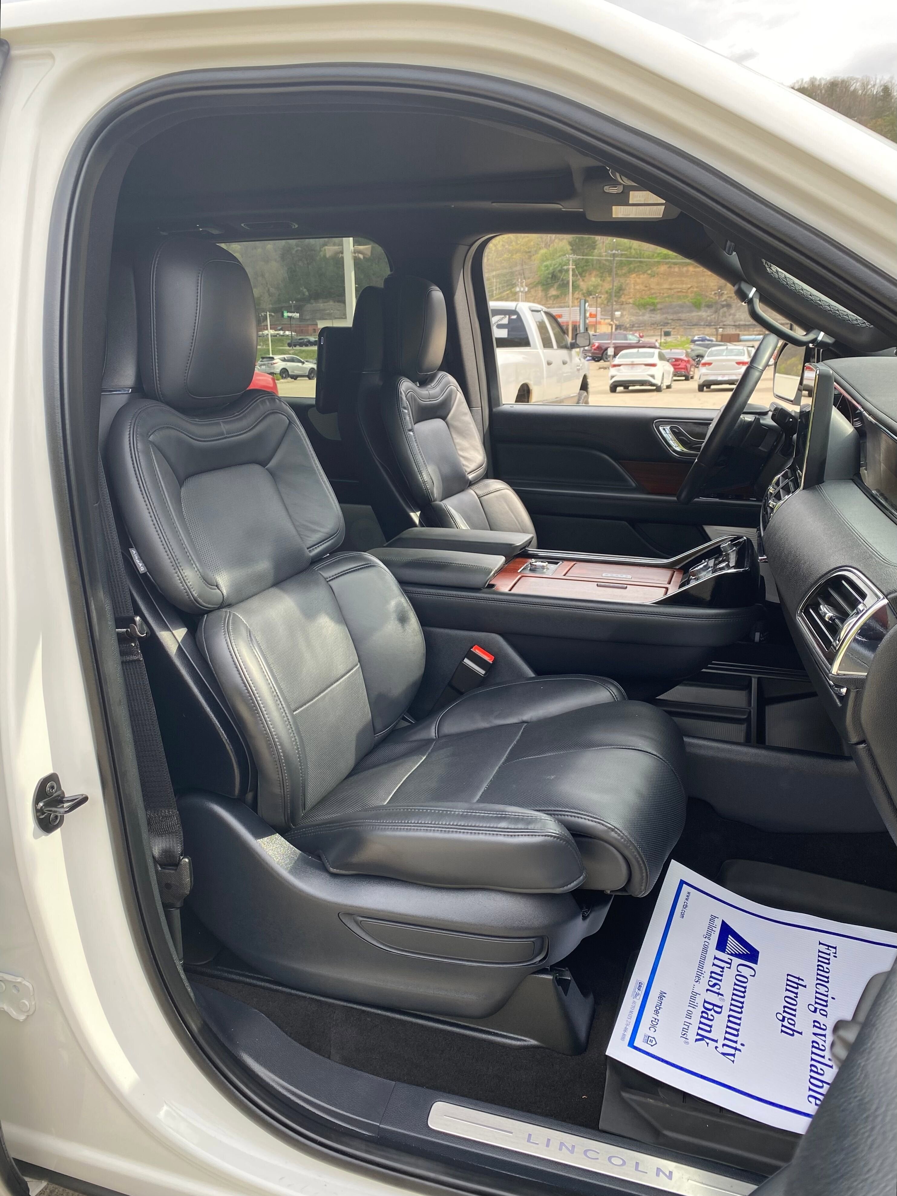 2022 Lincoln Navigator Reserve