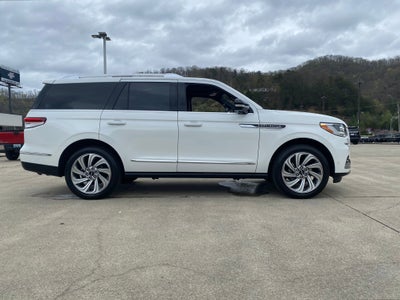 2022 Lincoln Navigator Reserve