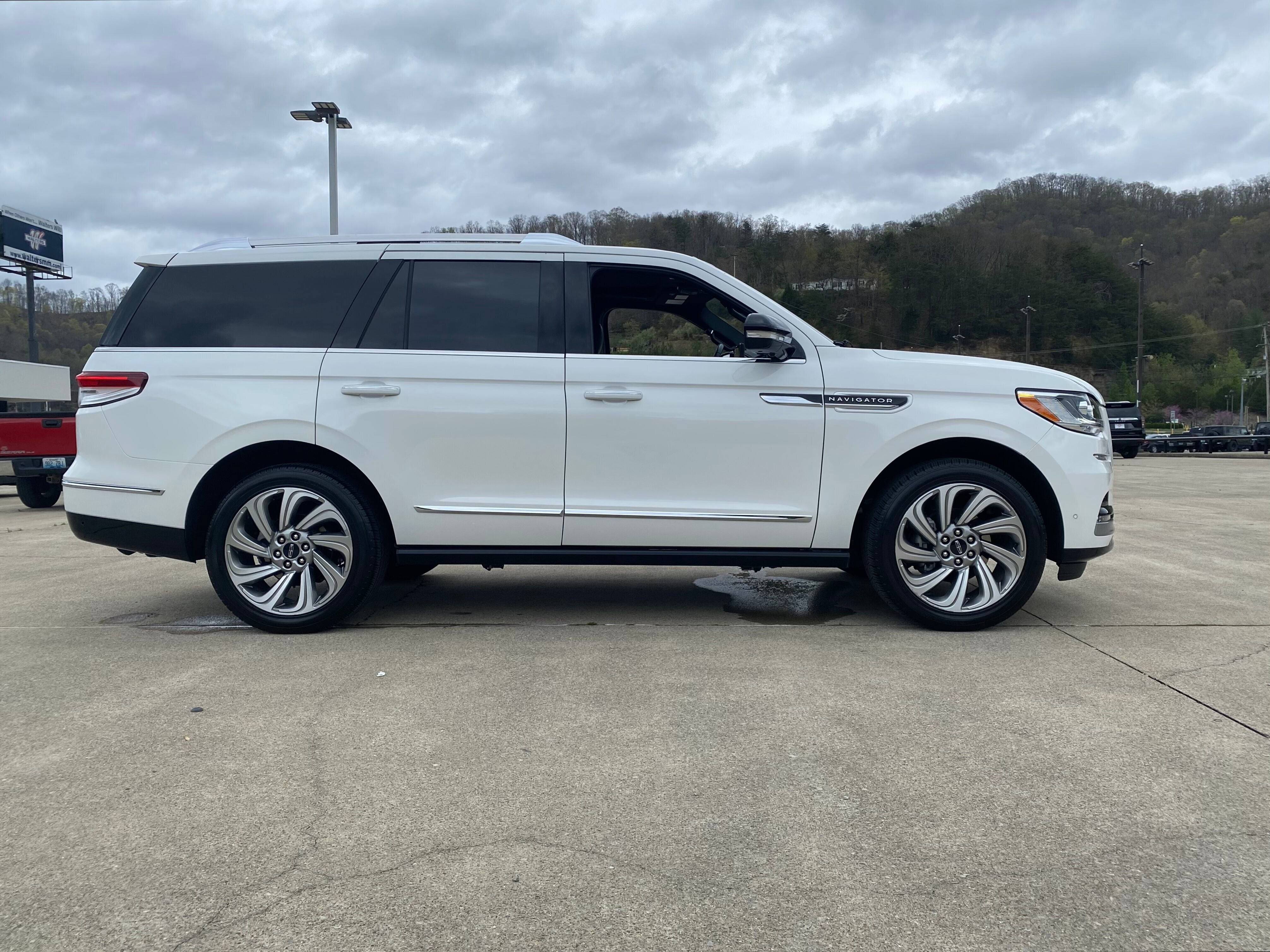 2022 Lincoln Navigator Reserve