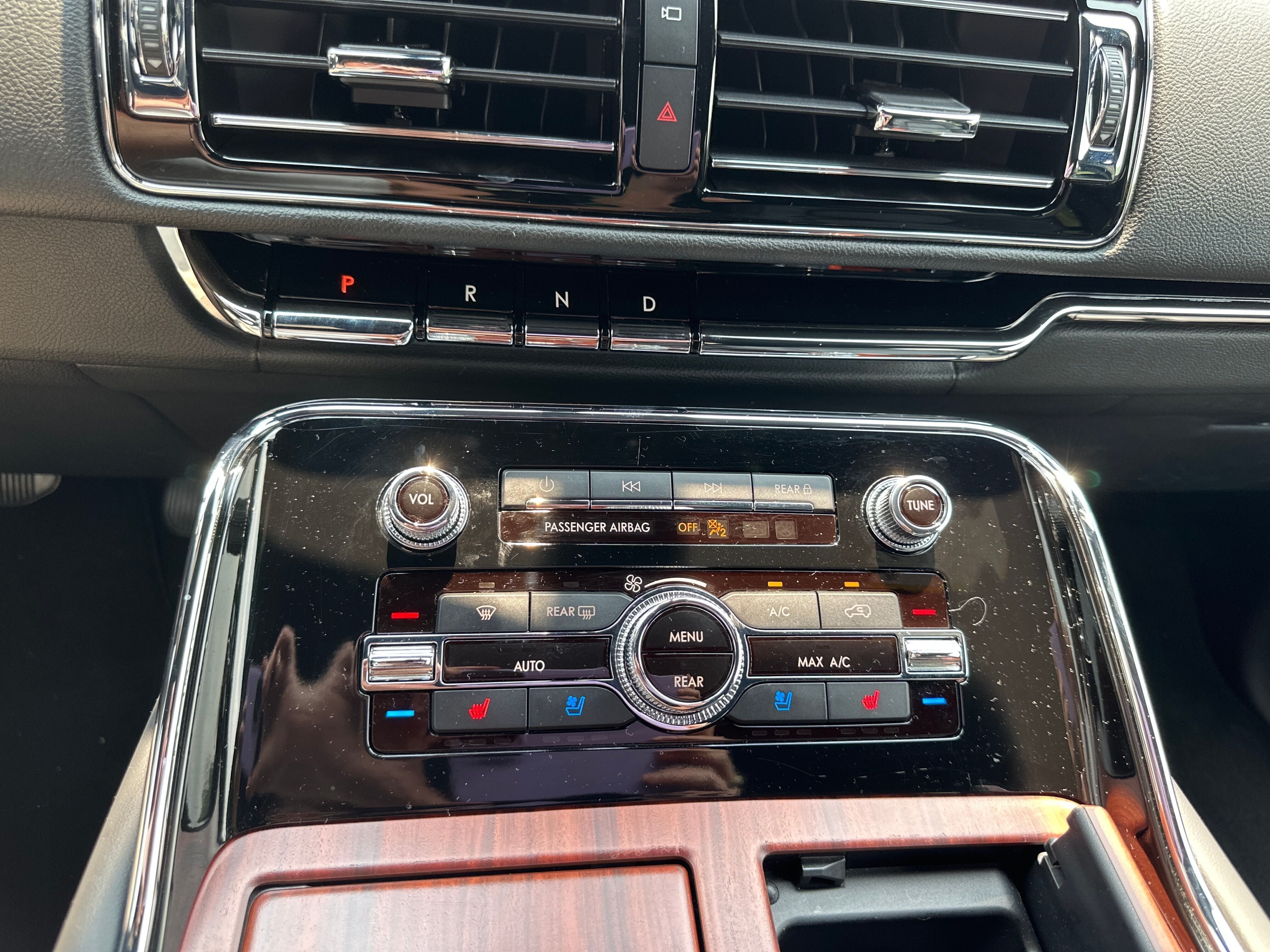 2022 Lincoln Navigator L Reserve