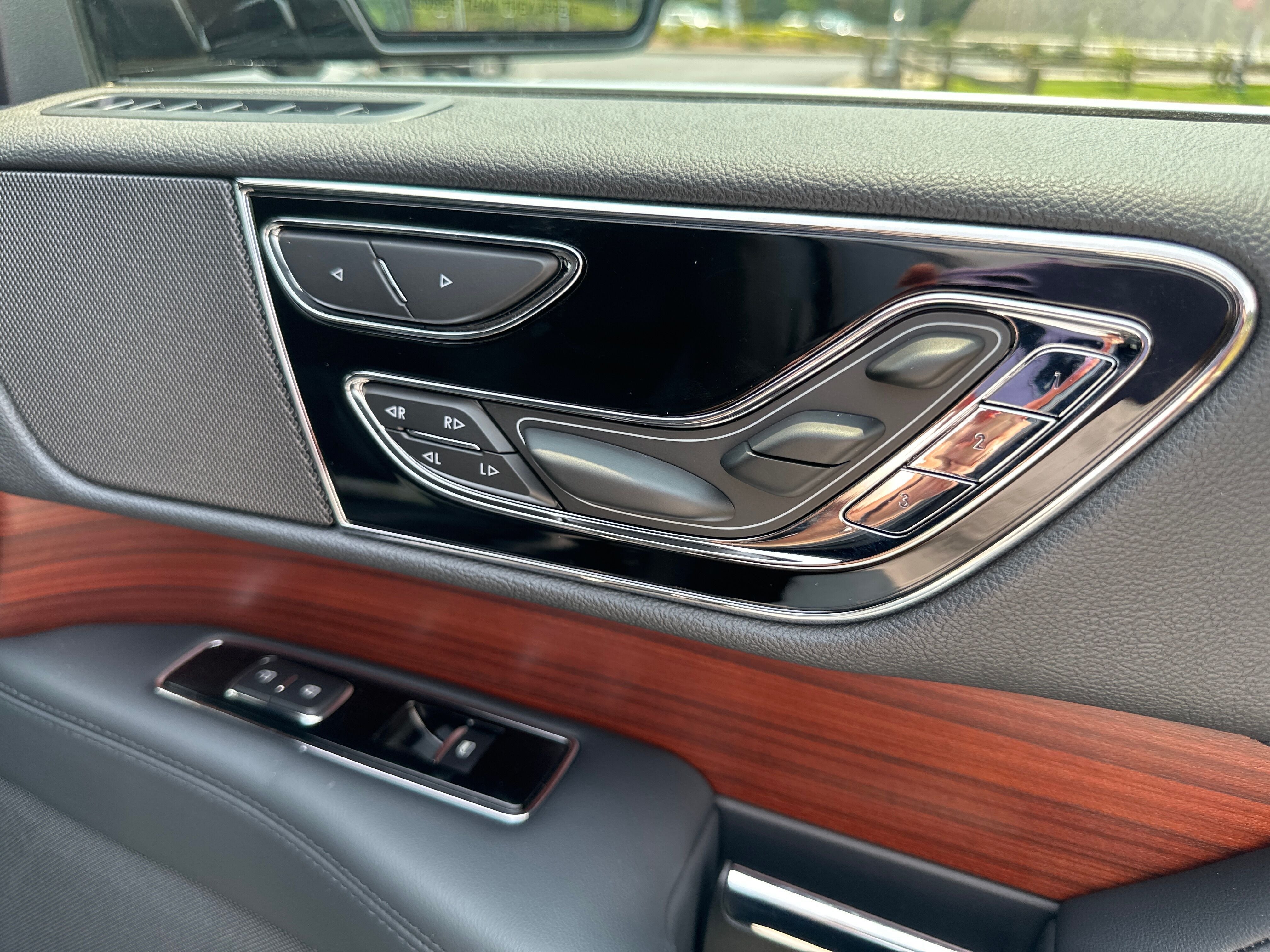 2022 Lincoln Navigator L Reserve