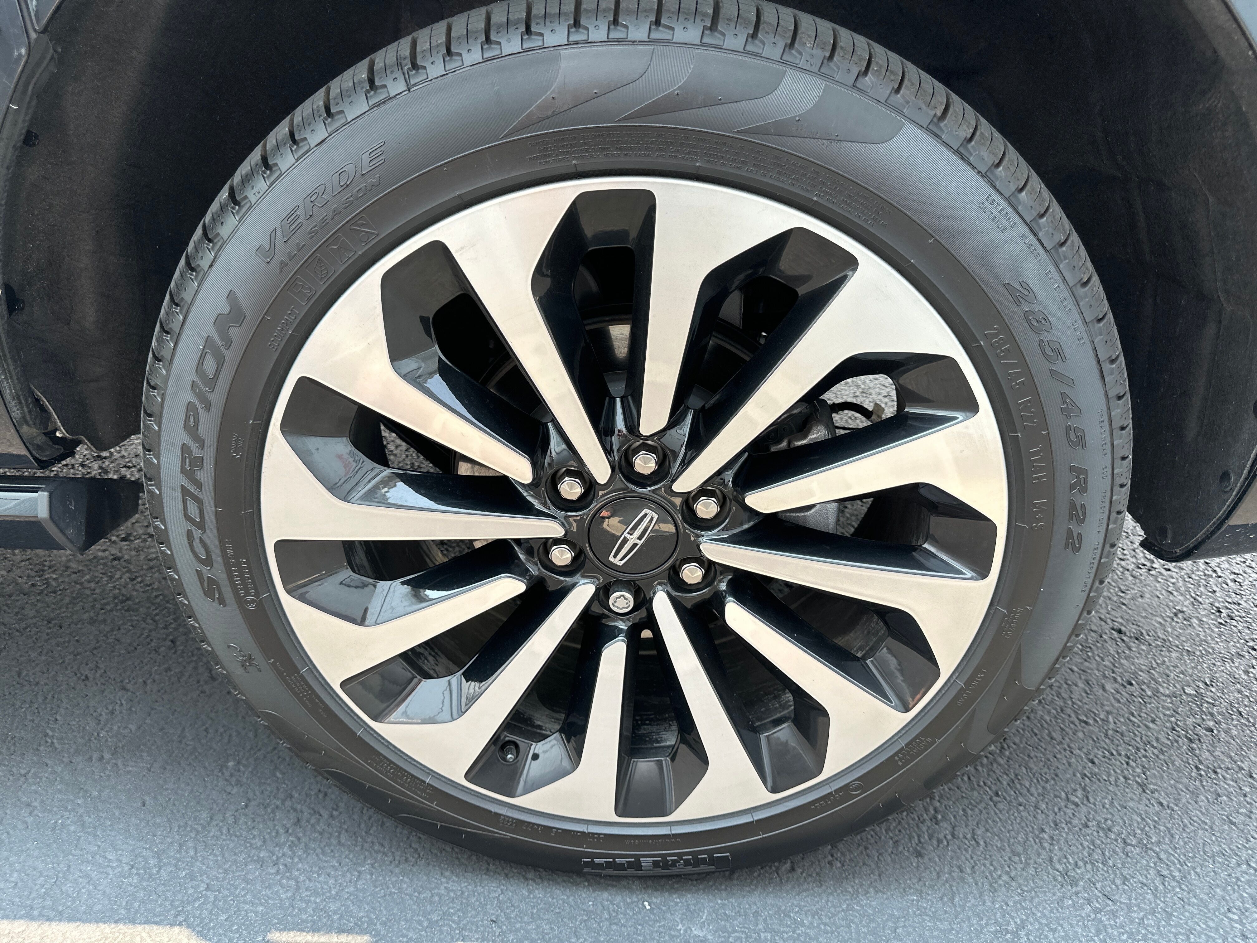 2022 Lincoln Navigator L Reserve