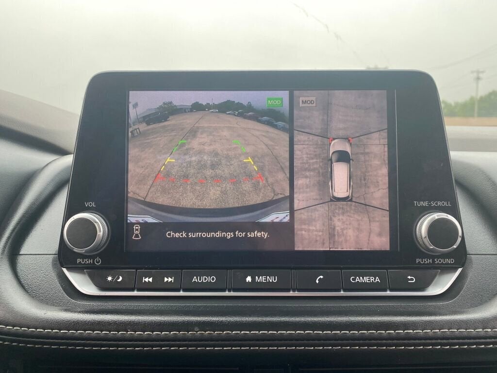 2021 Nissan Rogue SL