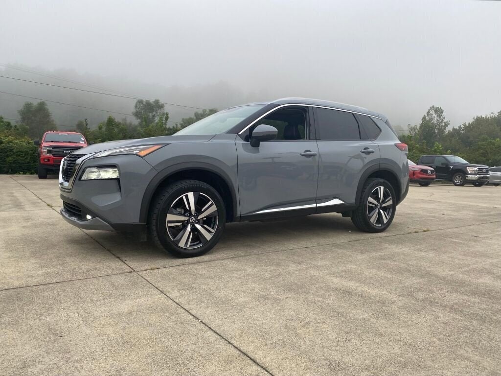 2021 Nissan Rogue SL