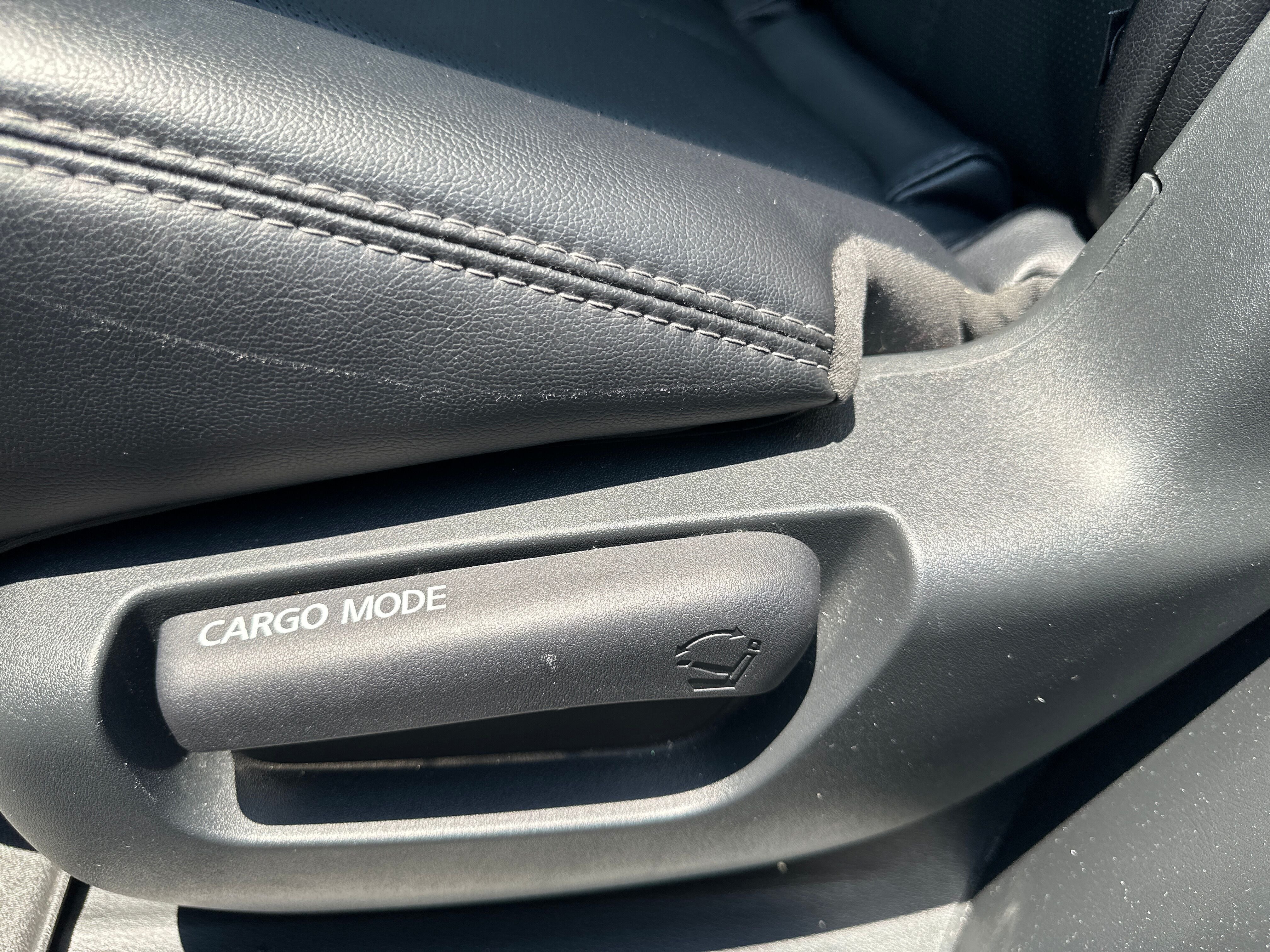 2020 Nissan Pathfinder Platinum