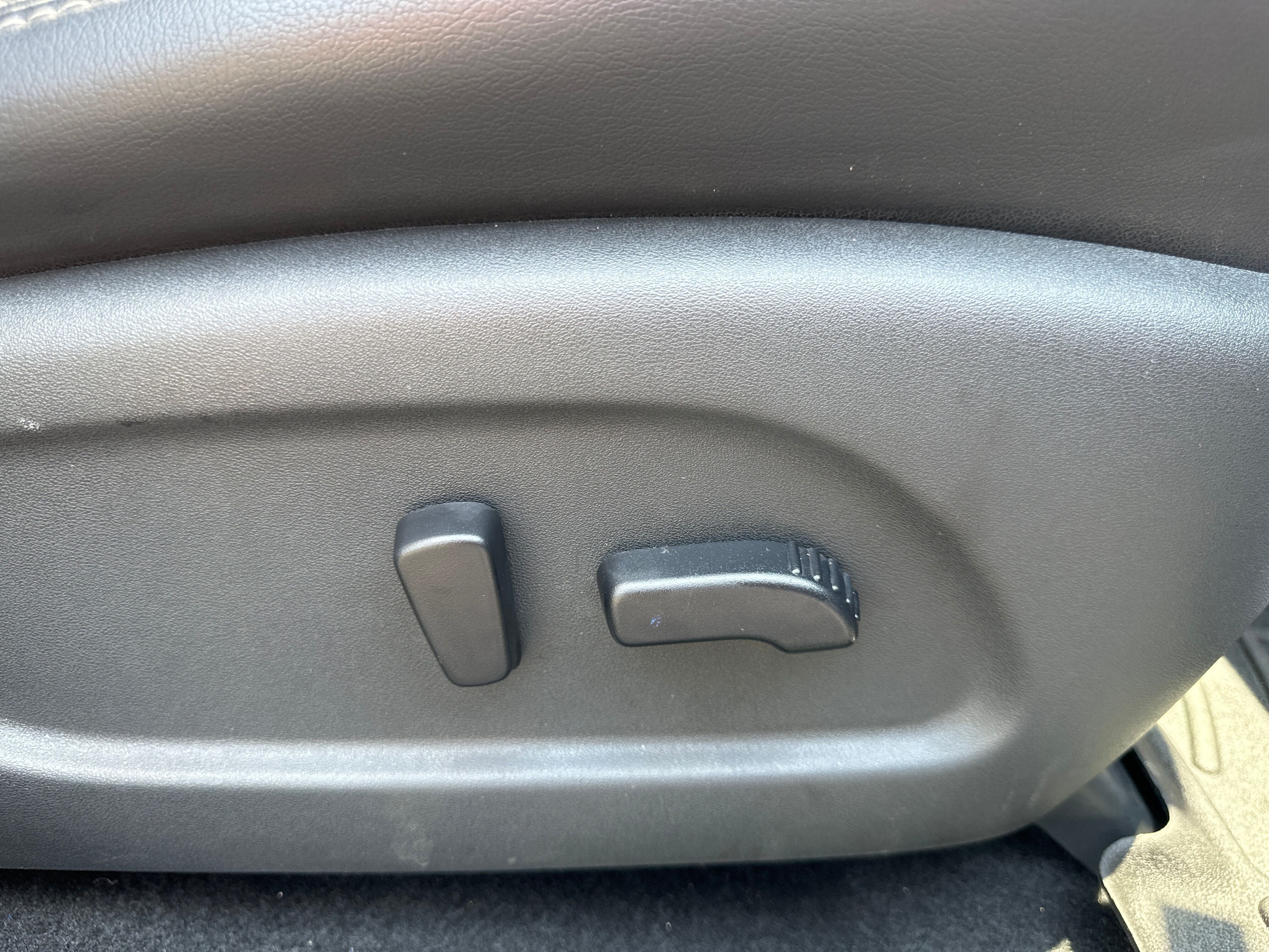 2020 Nissan Pathfinder Platinum