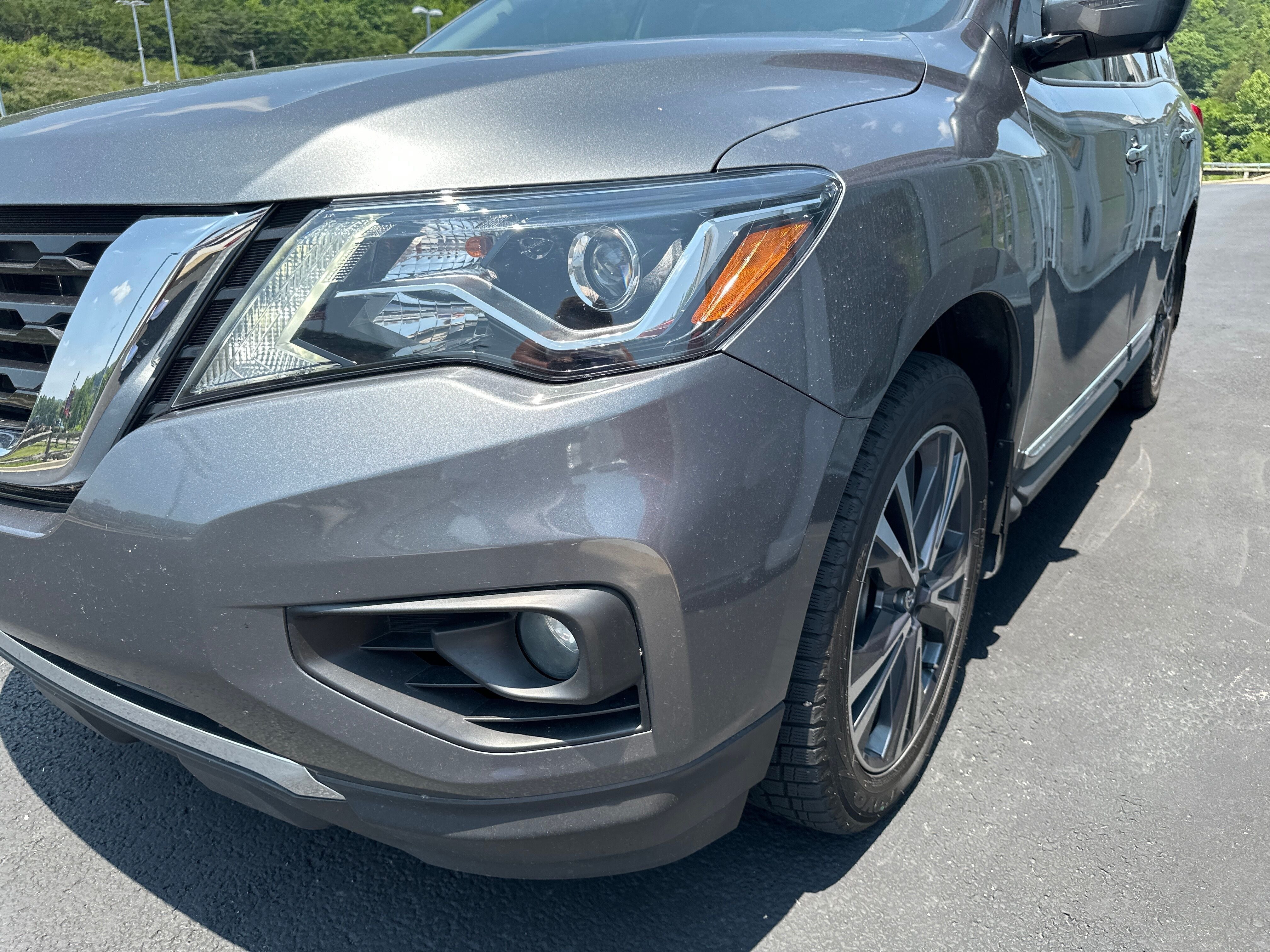 2020 Nissan Pathfinder Platinum