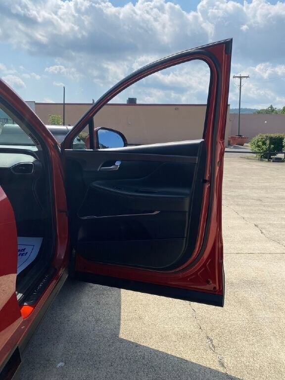 2019 Hyundai SANTA FE Ultimate