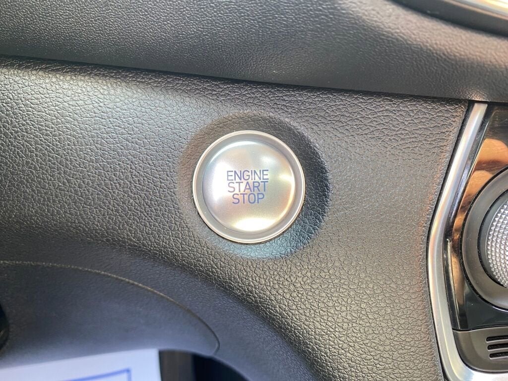 2019 Hyundai SANTA FE Ultimate