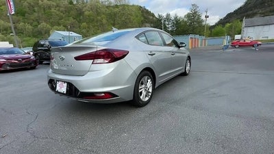 2020 Hyundai ELANTRA Base