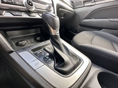 2020 Hyundai ELANTRA Base