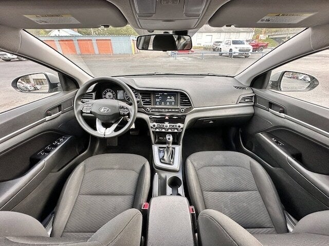 2020 Hyundai ELANTRA Base