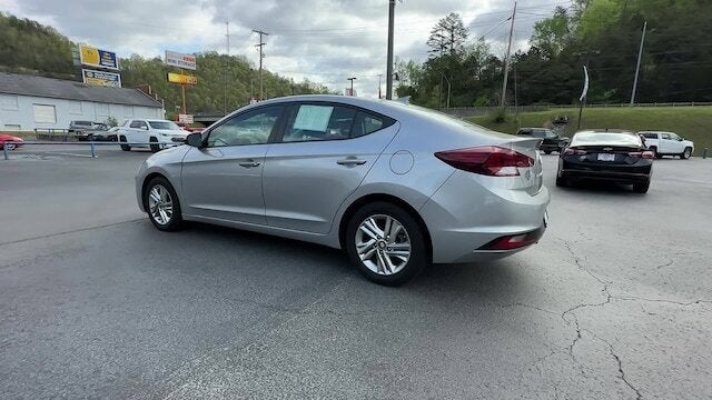 2020 Hyundai ELANTRA Base