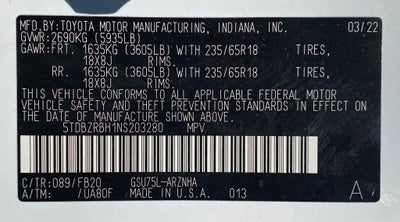 2022 Toyota Highlander LE