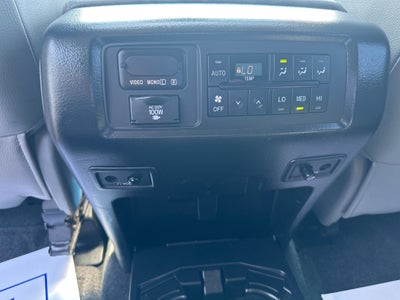 2013 Toyota Sequoia Platinum