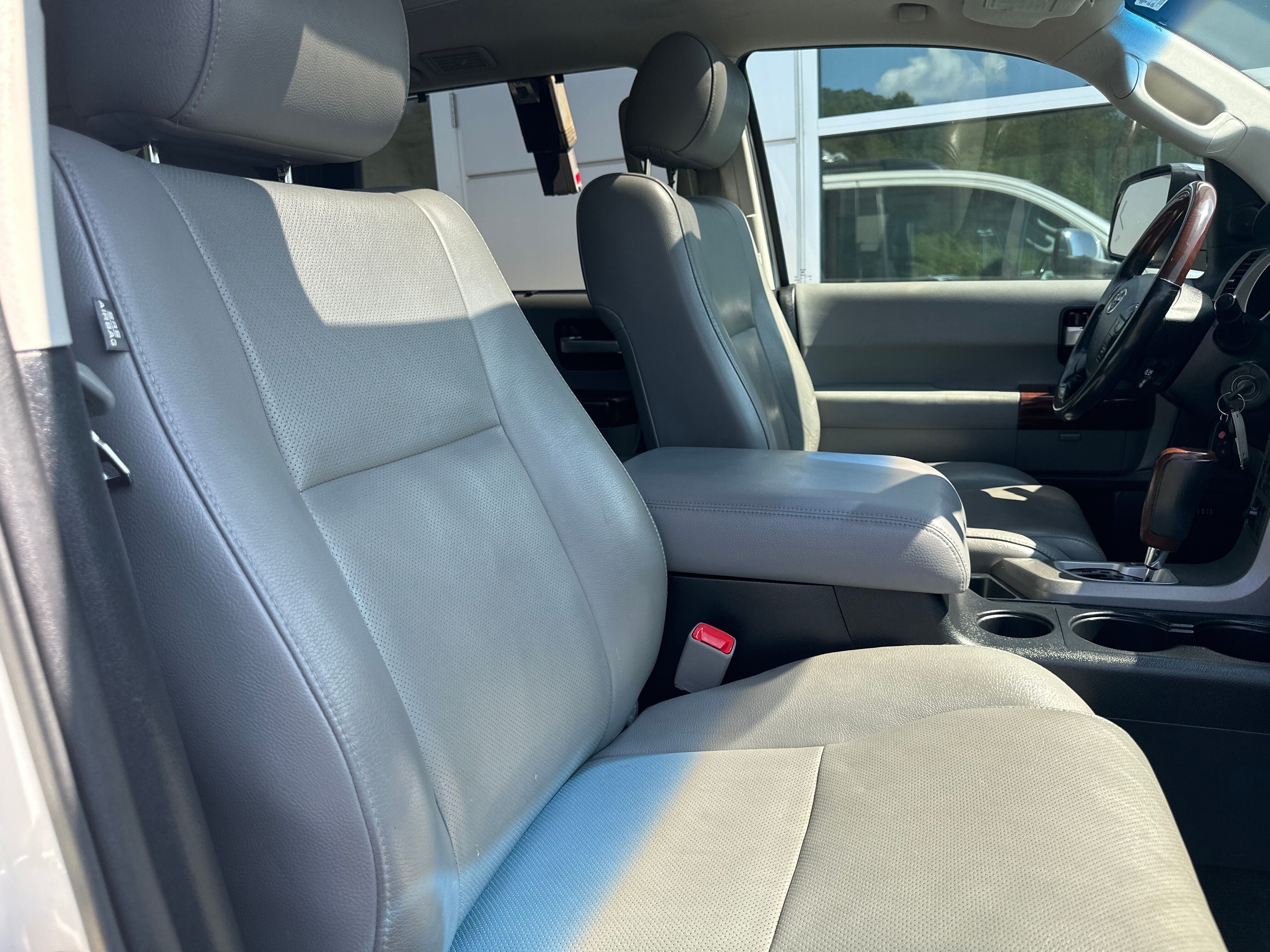 2013 Toyota Sequoia Platinum