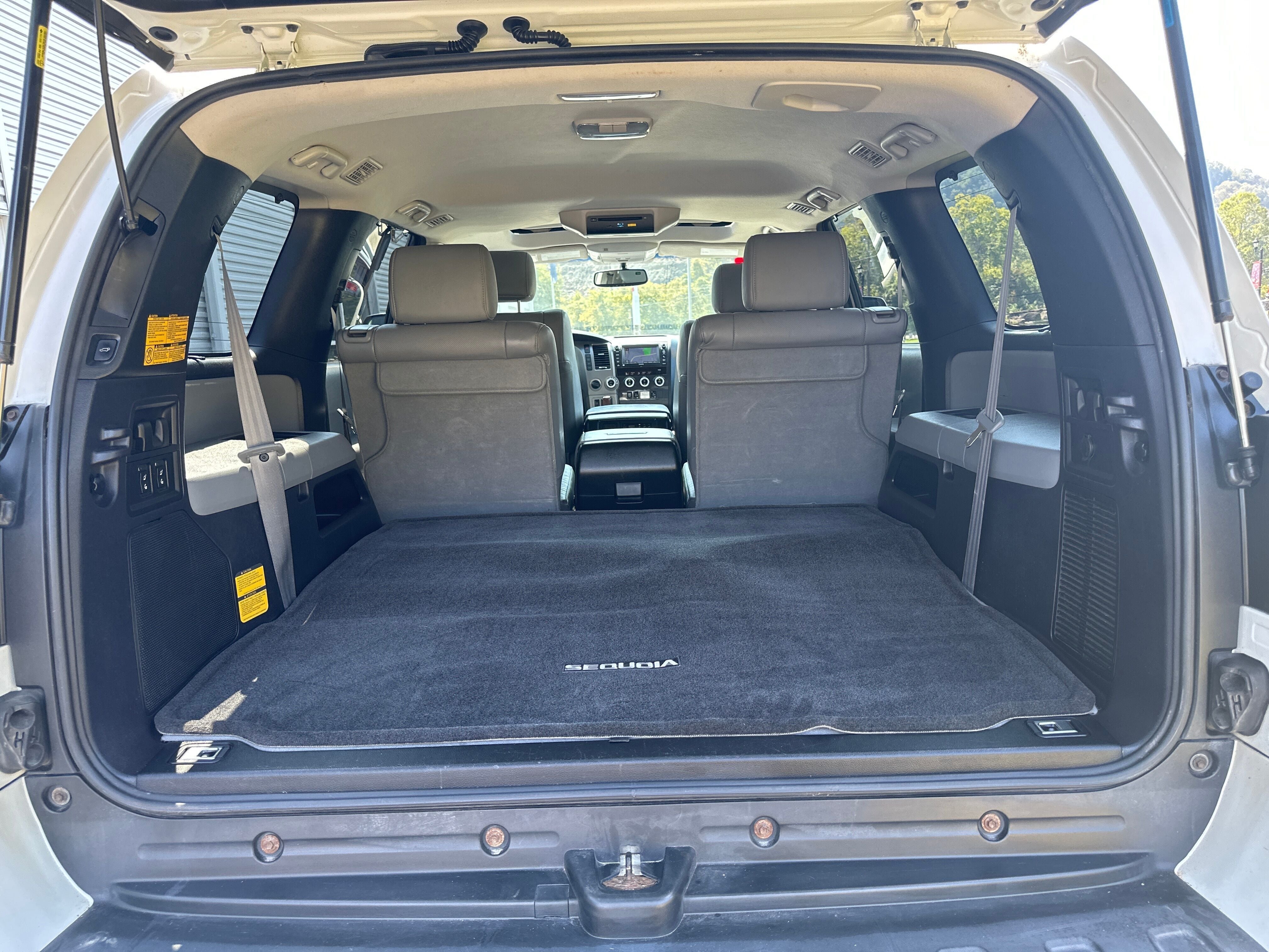 2013 Toyota Sequoia Platinum