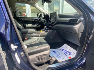 2021 Toyota Highlander Hybrid Platinum in Pikeville, KY - Bruce Walters Ford Lincoln Kia