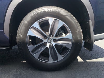 2020 Toyota Highlander XLE