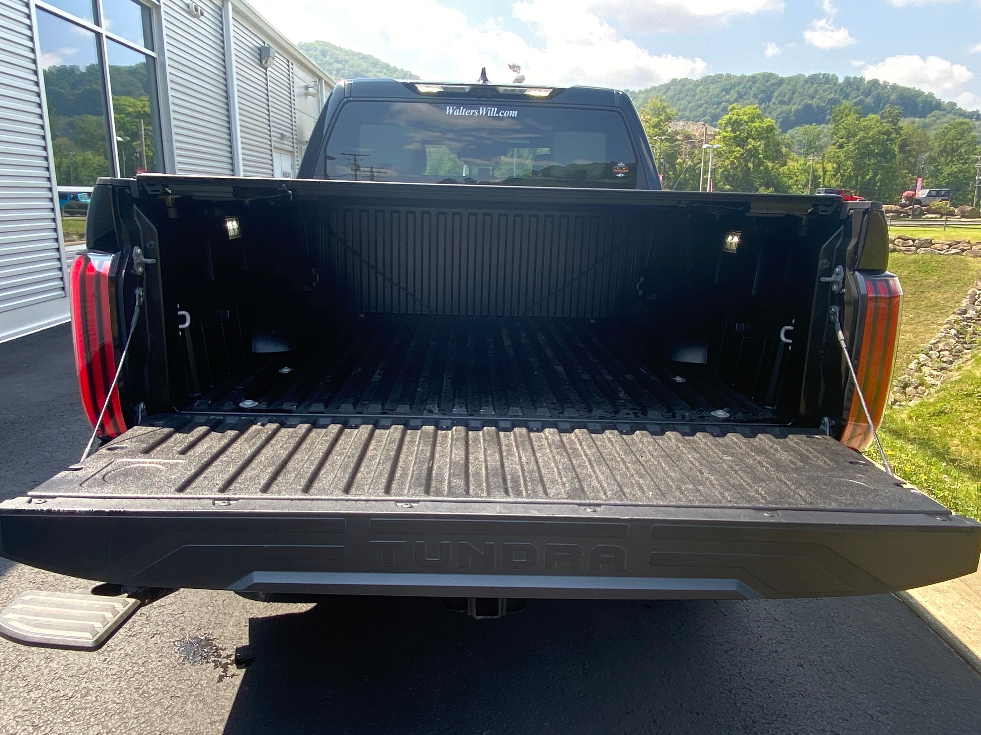 2022 Toyota Tundra Capstone Hybrid