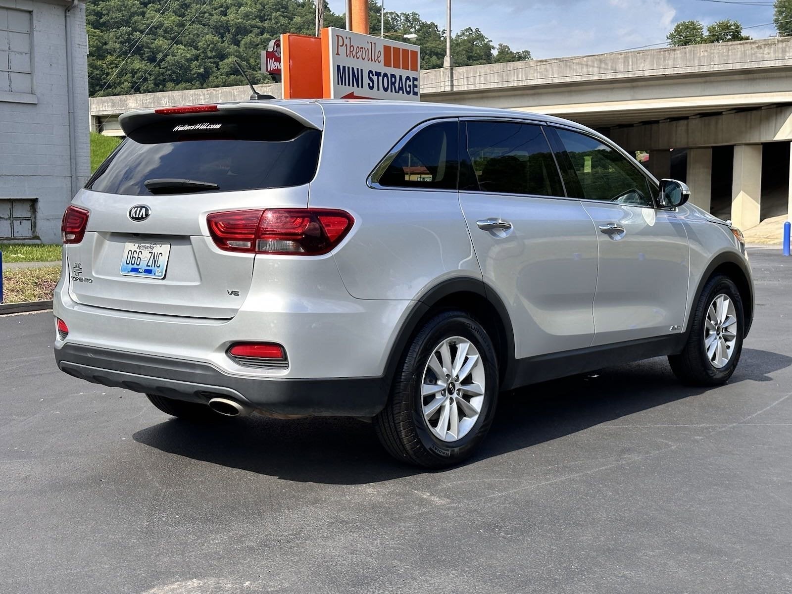 2019 Kia Sorento LX V6