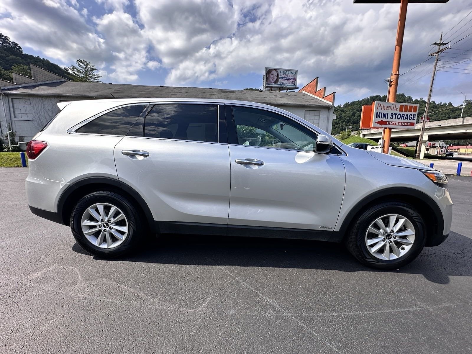 2019 Kia Sorento LX V6
