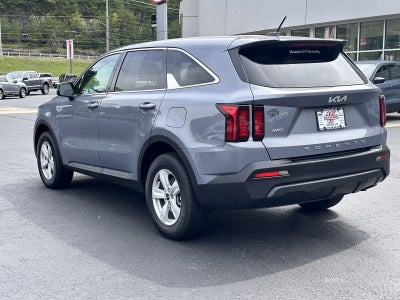 2022 Kia Sorento LX