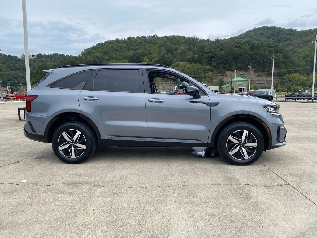 2021 Kia Sorento EX