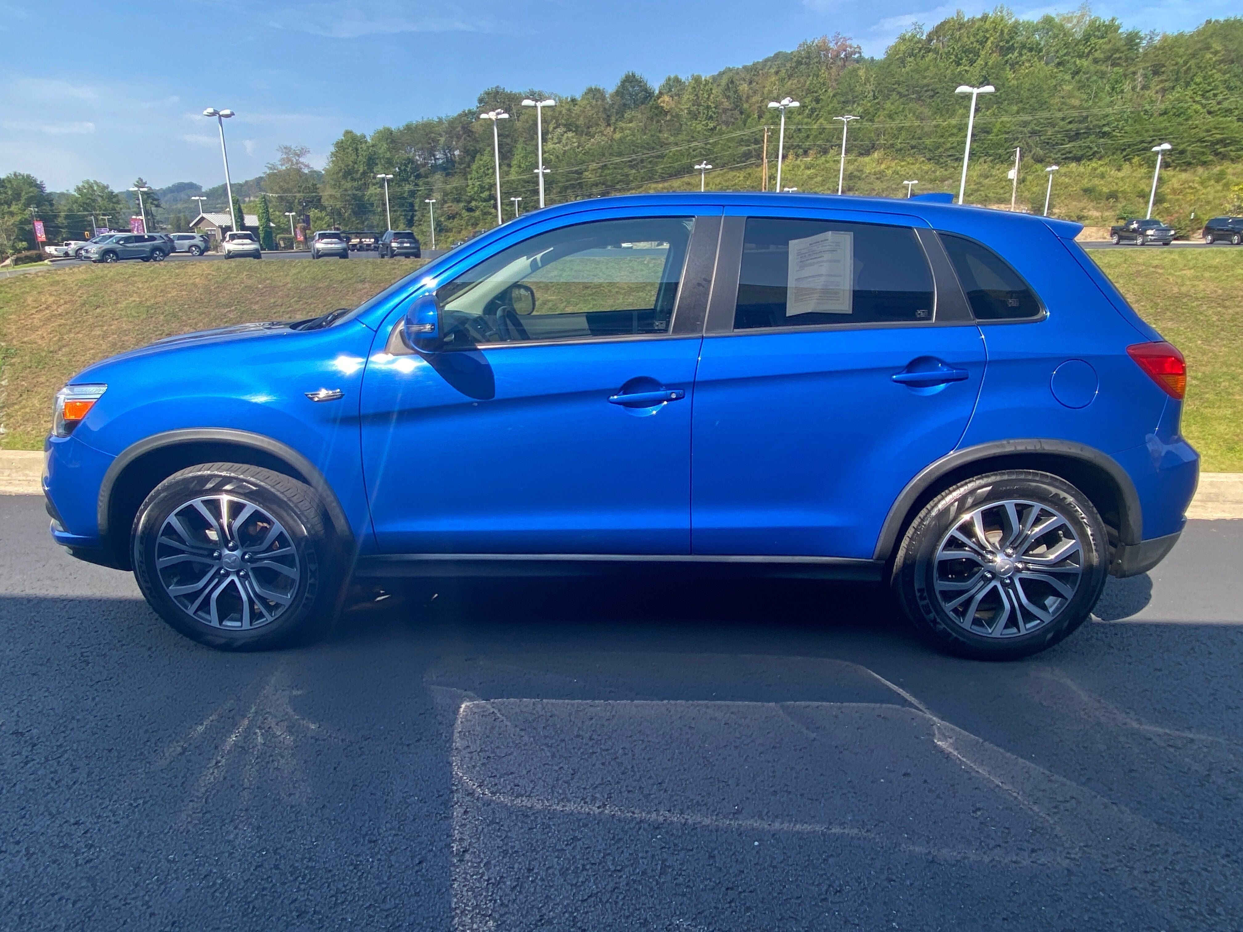 2019 Mitsubishi Outlander Sport Base