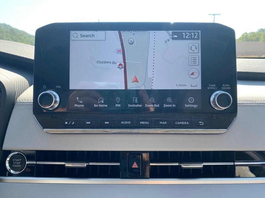 2023 Mitsubishi Outlander Base