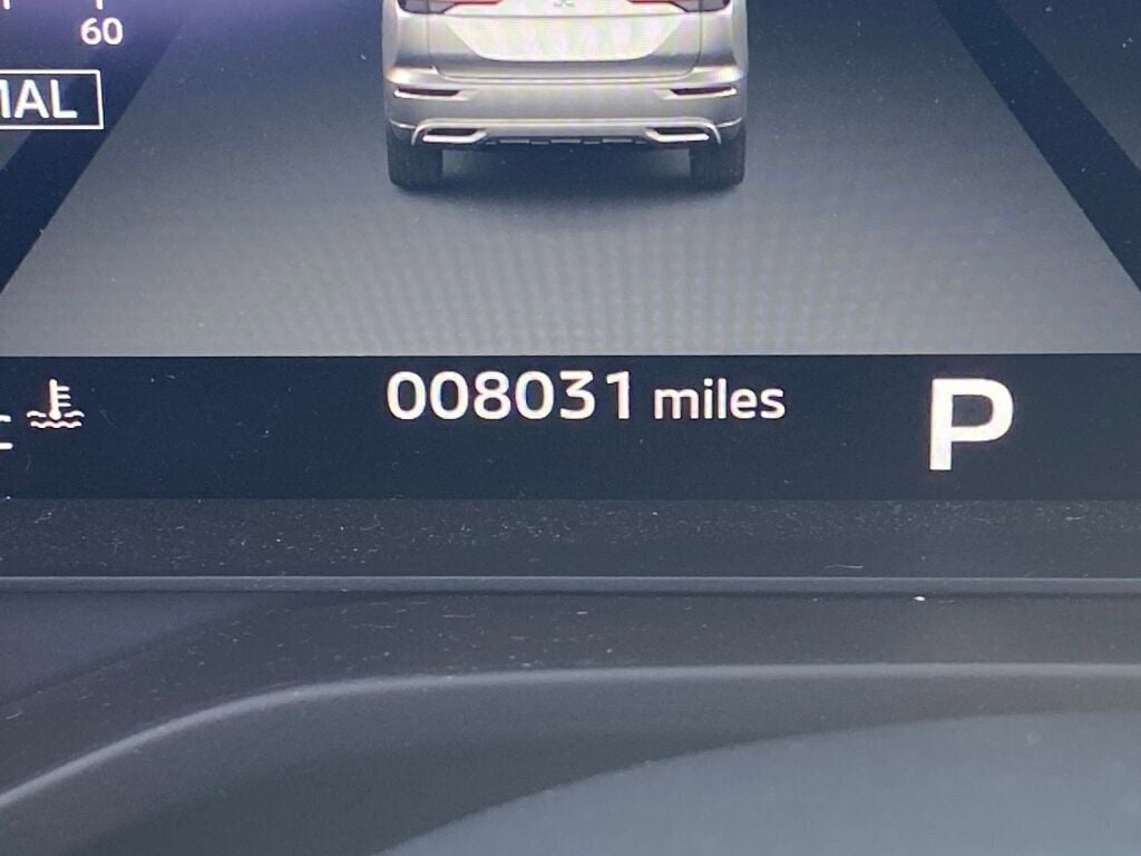 2023 Mitsubishi Outlander Base