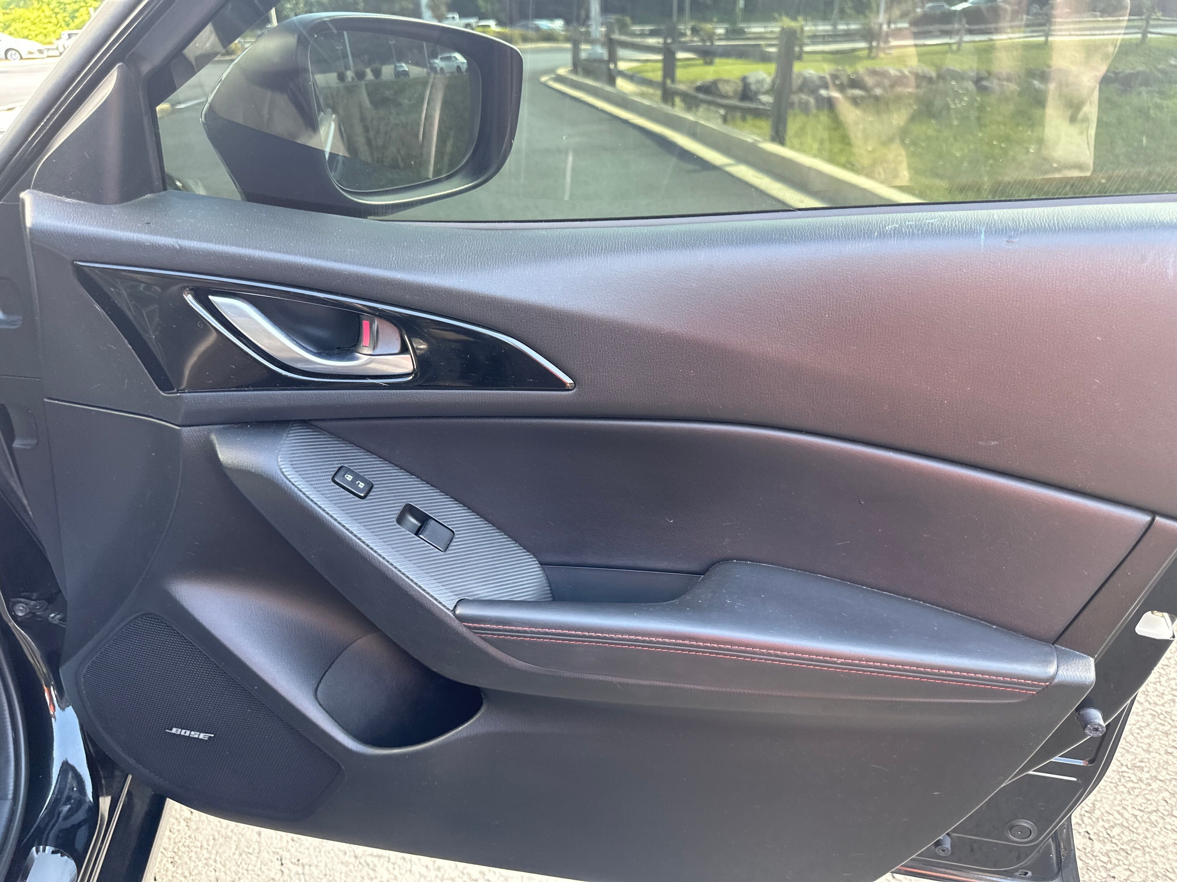 2016 Mazda Mazda3 s Grand Touring