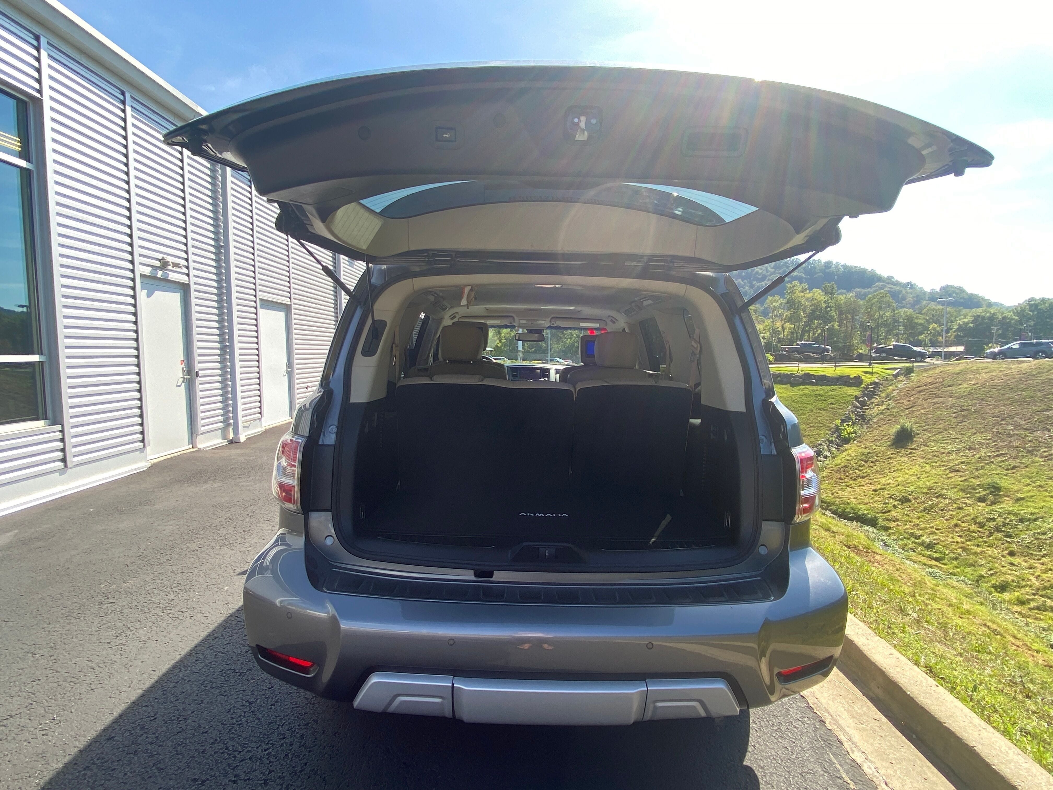 2017 Nissan Armada Platinum