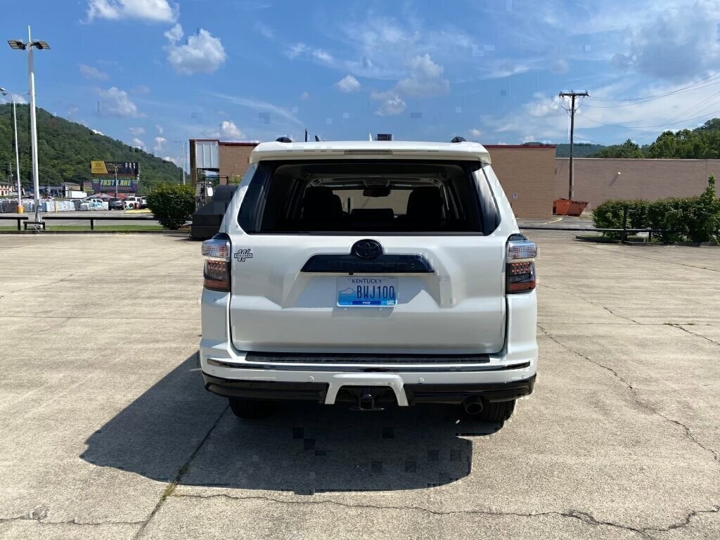 2021 Toyota 4Runner Nightshade