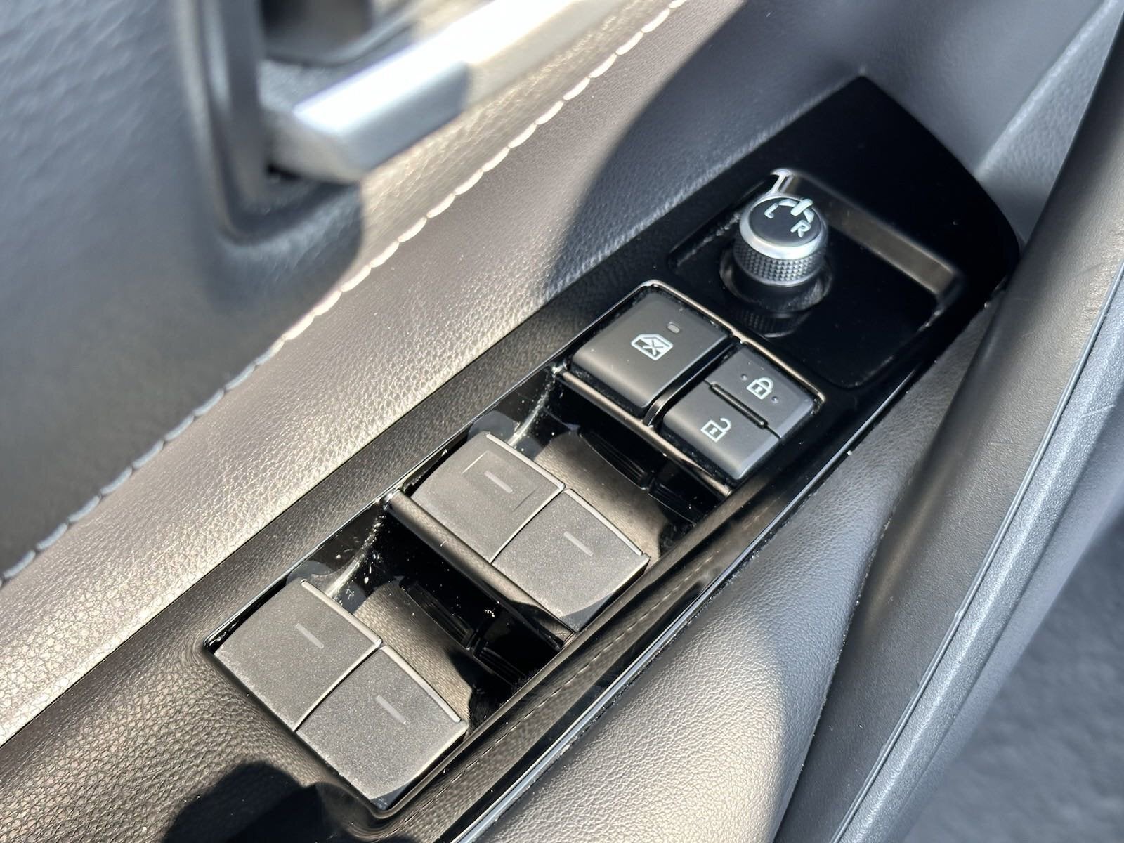 2019 Toyota Corolla Hatchback SE