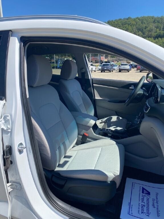 2021 Hyundai TUCSON Value