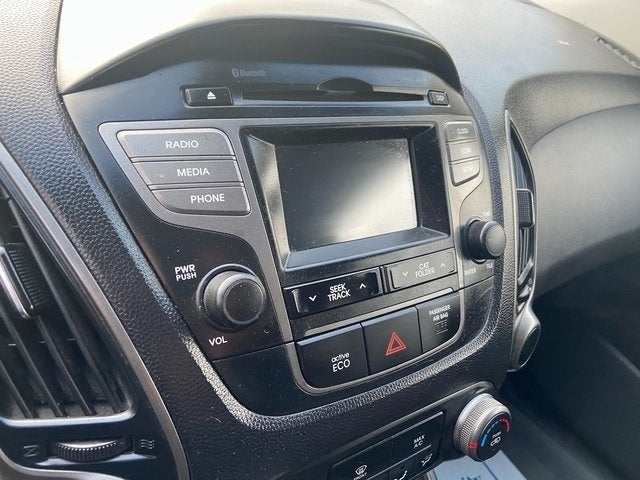 2015 Hyundai TUCSON SE