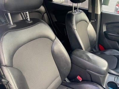 2015 Hyundai TUCSON SE