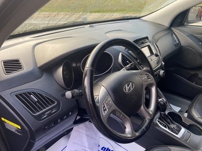 2015 Hyundai TUCSON SE